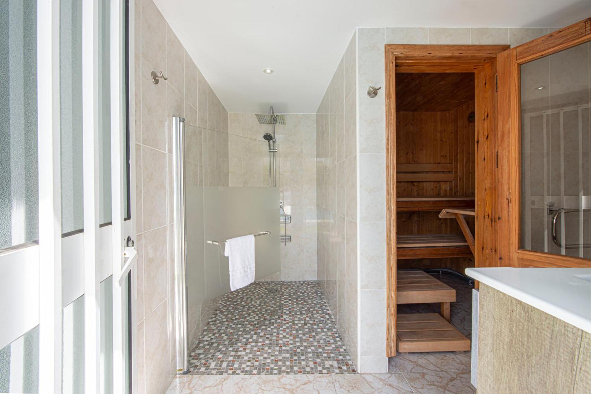 Con Piscina Privada Vakantiehuis